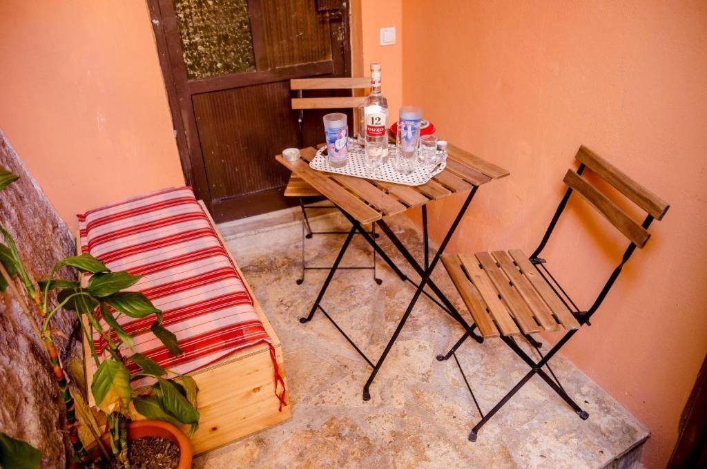 Menecrates Rustic - San Matteo Apartment Agios Matthaios  Exterior photo